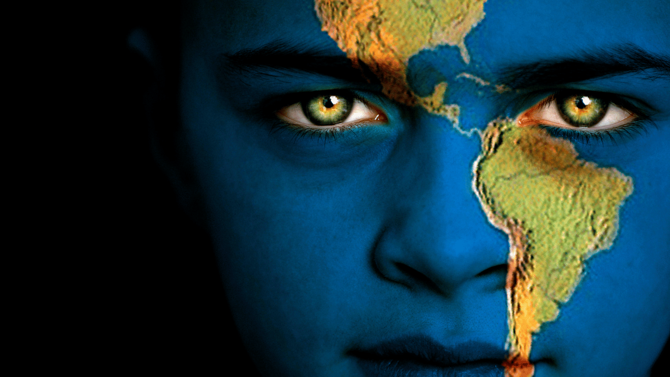 Ilustración de un rostro con el mapa de Latinoamérica pintado, simbolizando la expansión de marketing para empresas en LATAM.